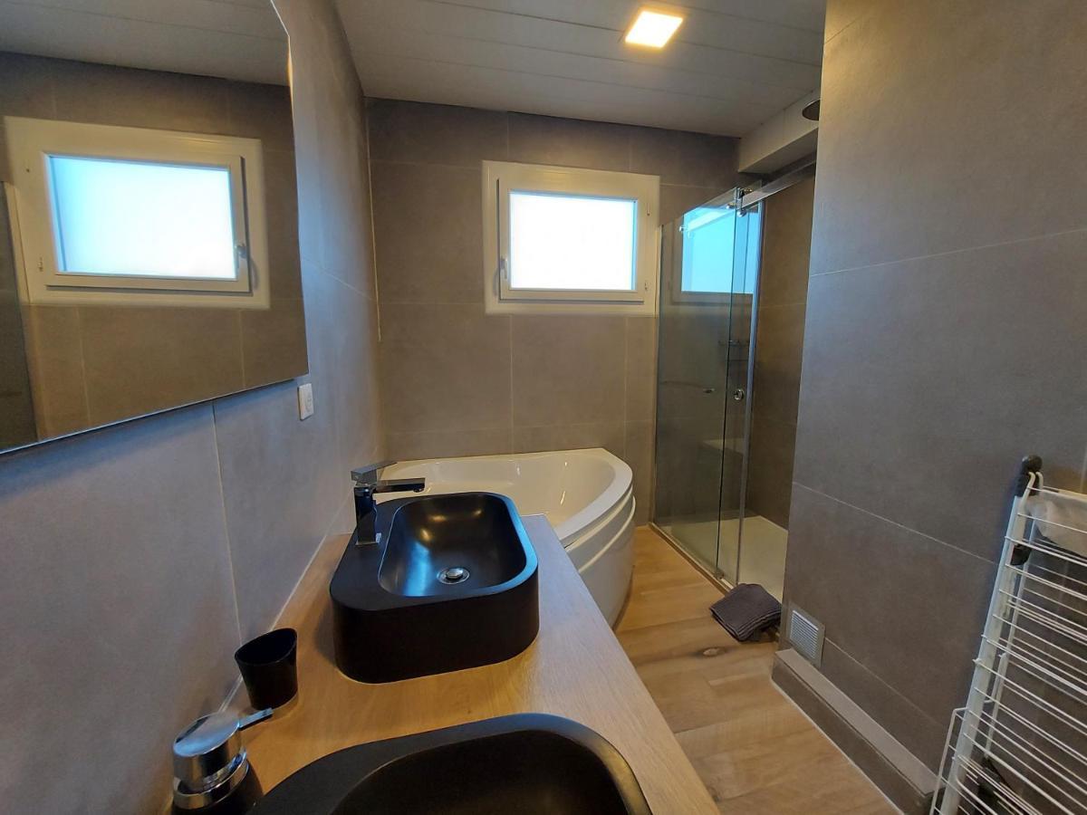 Superbe Appartement Au Centre De St Jorioz サン・ジョリオ エクステリア 写真